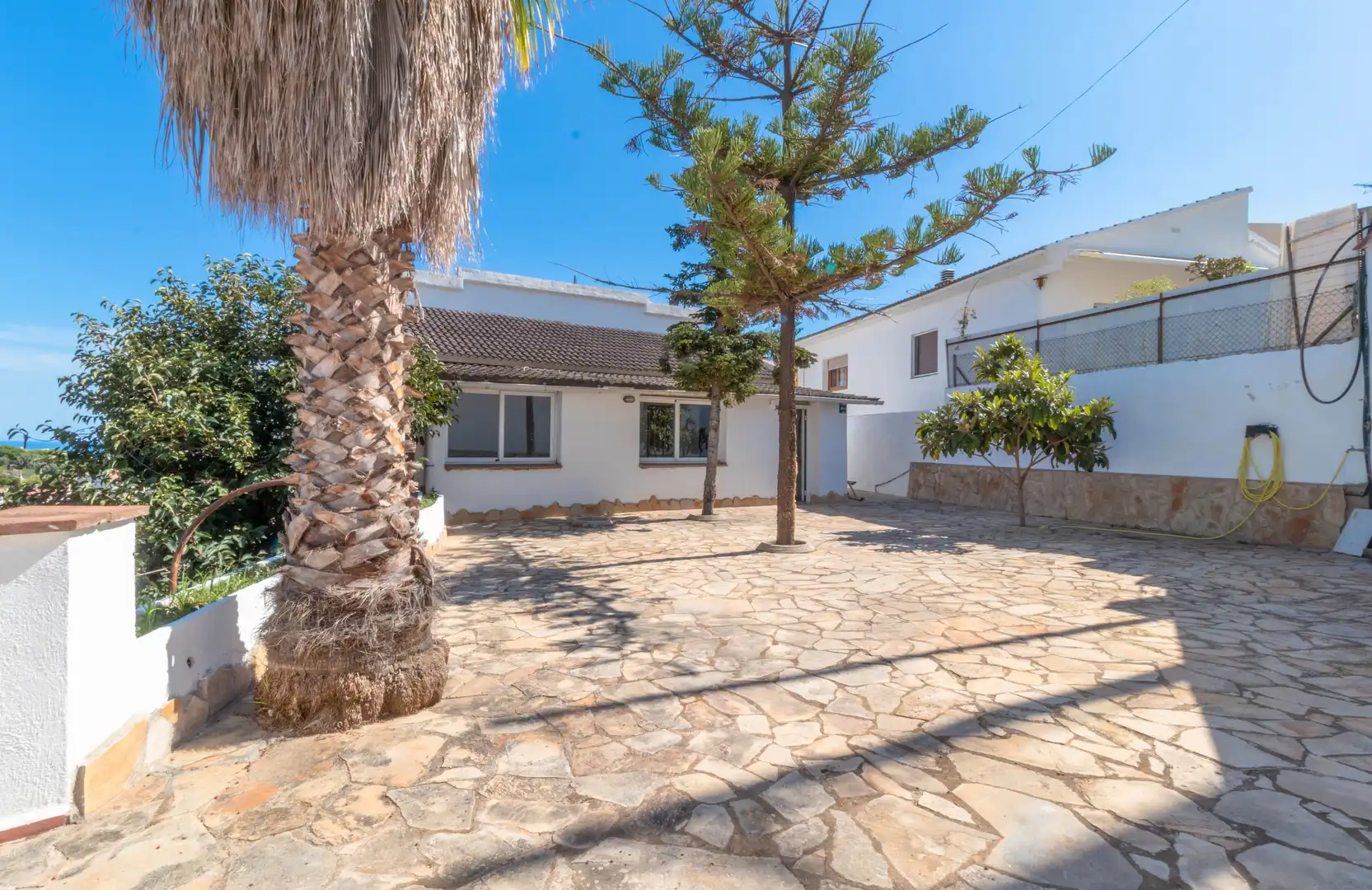 Chalet con terraza en venta en Sant Cebrià de Vallalta, imagen 3