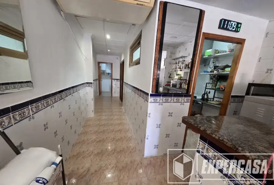 Casa adosada en venda en Alzira amb Aire condicionat i Terrassa