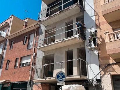 Exterior view of Flat for sale in Badalona  with Air Conditioner, Heating and Parquet flooring