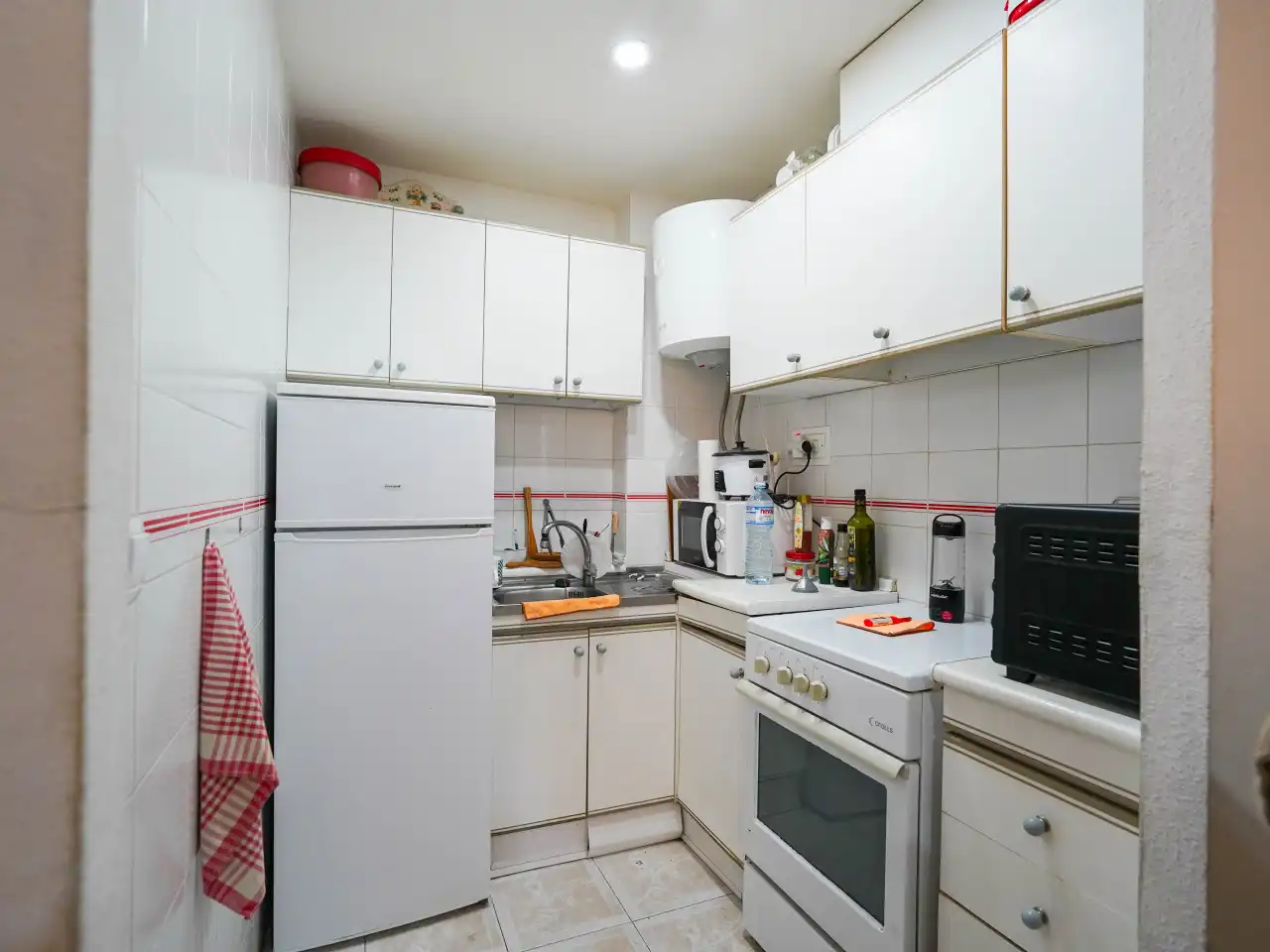 Cocina de Estudio en venta en Torrevieja con Calefacción, Terraza y Piscina