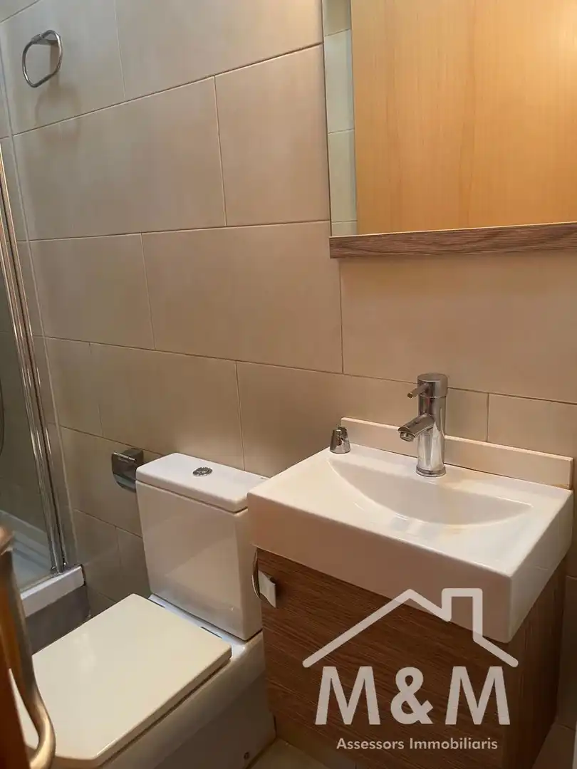 Bany de Pis de lloguer en Viladecans