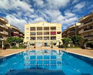 Piscina de Apartament en venda en Orihuela amb Aire condicionat, Balcó i Piscina comunitària