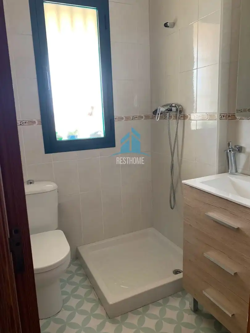Bathroom of Houses for sale in Riba-roja de Túria  with Heating, Terrace and Storage room