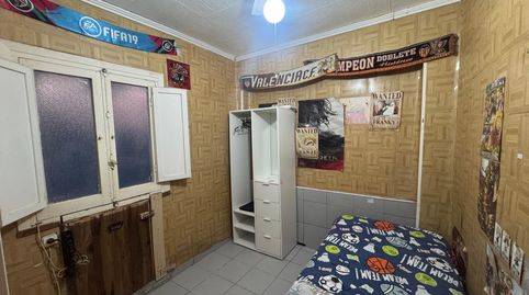 Foto 4 de Piso en venta en Calle de Francisco Valldecabres, El Mercado, Manises