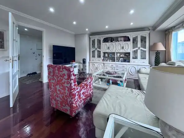 Piso en venta en Avenida de Madrid, Salgueira - O Castaño