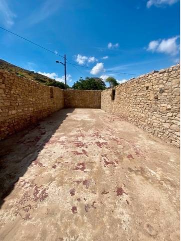 Local comercial en Venta en Calle Txantrea, 6 en Desojo