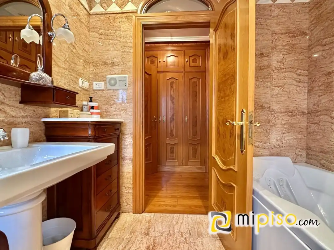 Casa bifamiliare con terrazza in vendita a HERMANDAD DONANTES SANGRE 34, imagen 19