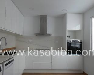 Kitchen of Attic to rent in  Valencia Capital  with Air Conditioner, Parquet flooring and Terrace