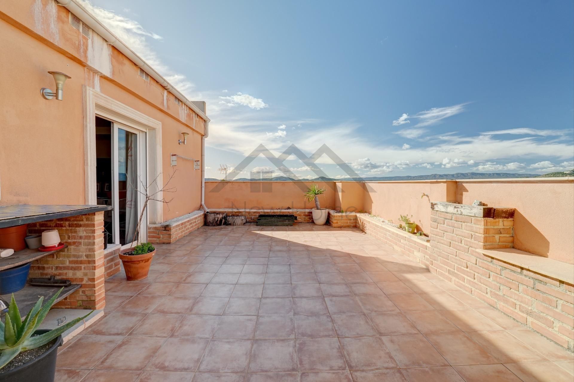 Terrace of Attic for sale in La Pobla de Vallbona  with Air Conditioner, Heating and Terrace