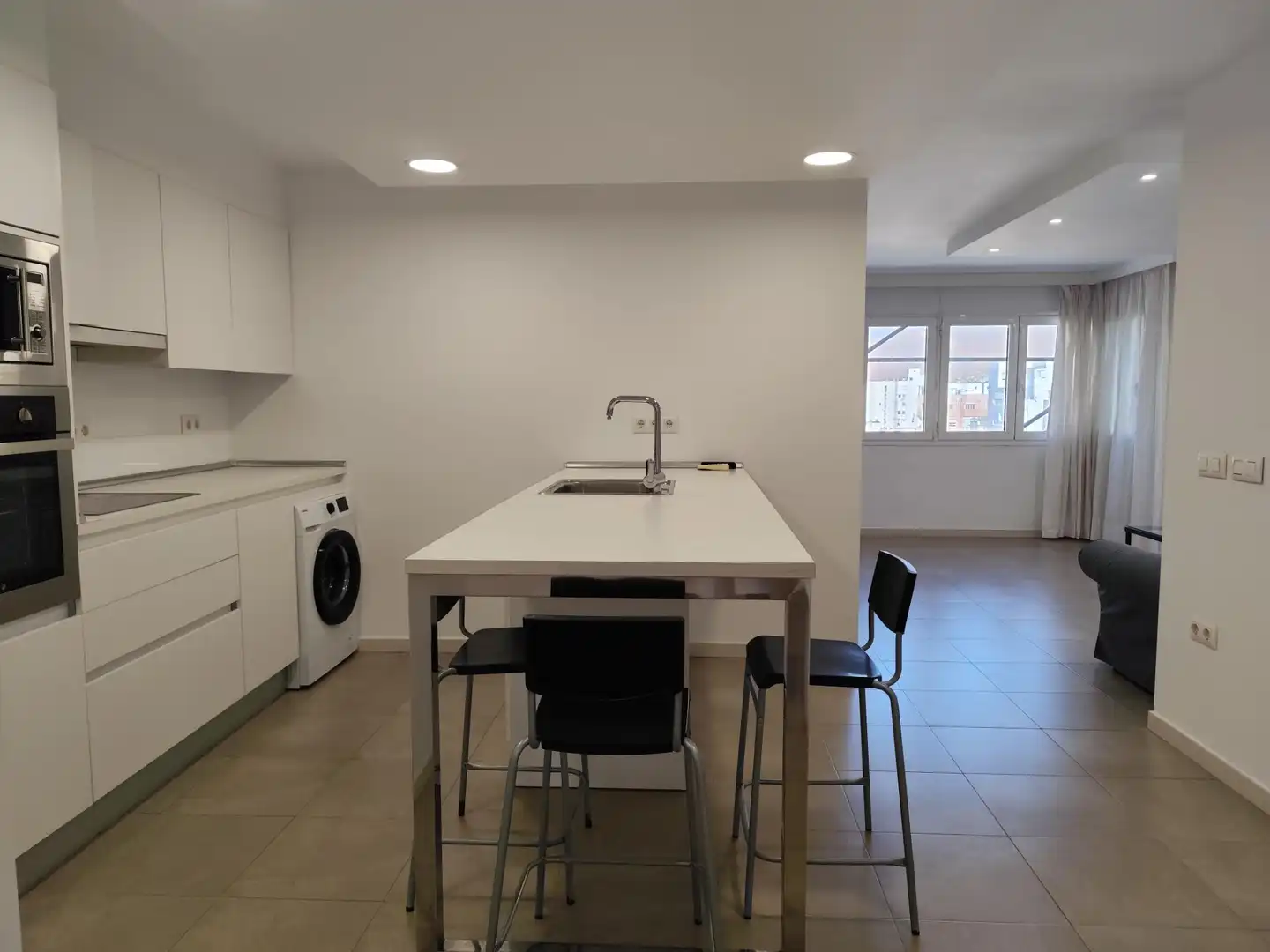 Küche von Wohnung zur Miete in Almería mit Klimaanlage und Möbliert