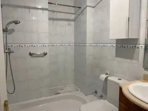 Bany de Pis en venda en Gijón 