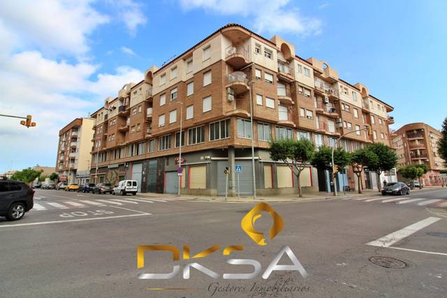 Local comercial en Venta en Carrer del dos de Maig en Centro