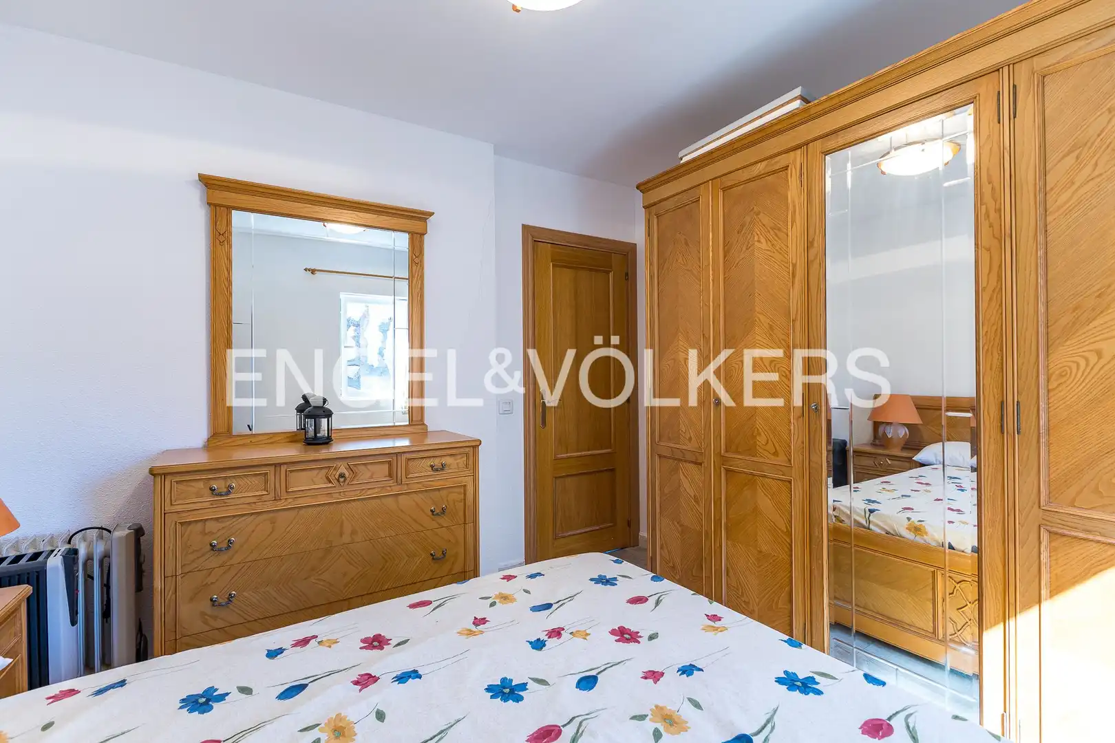 Schlafzimmer von Maisonette zum Verkauf in Torredembarra mit Klimaanlage, Heizung und Terrasse