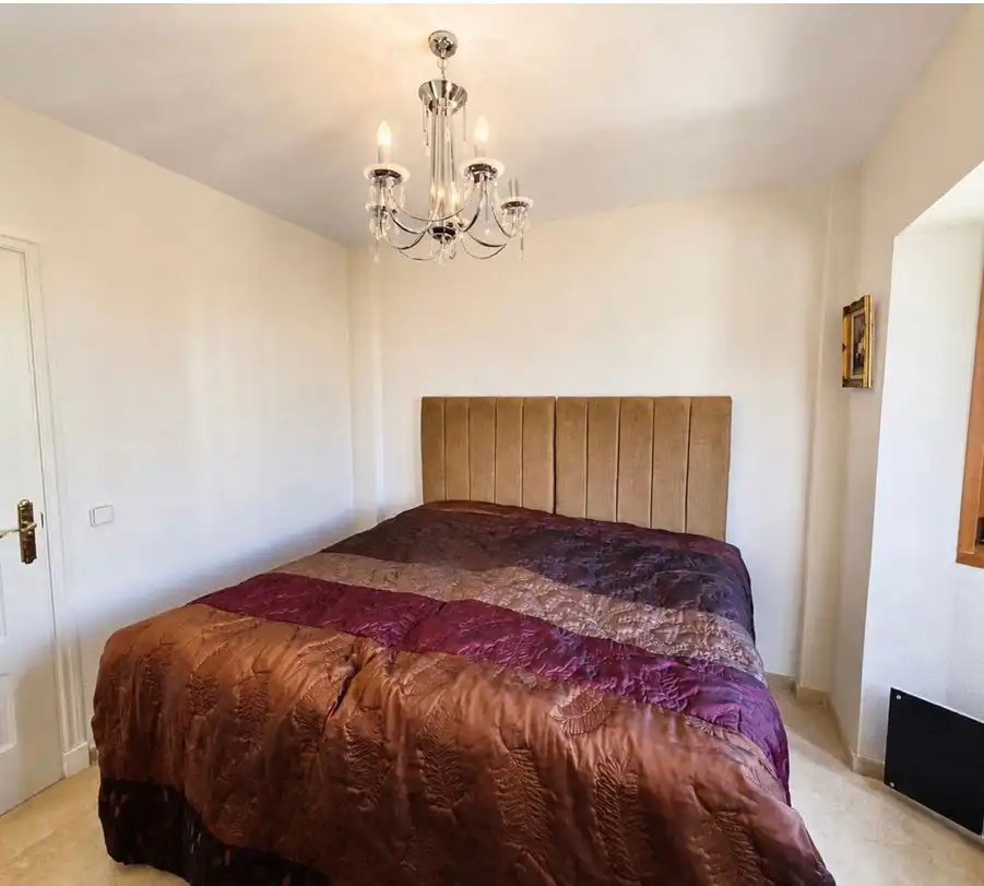 Schlafzimmer von Wohnung zum Verkauf in Manilva mit Terrasse, Möbliert und Ofen