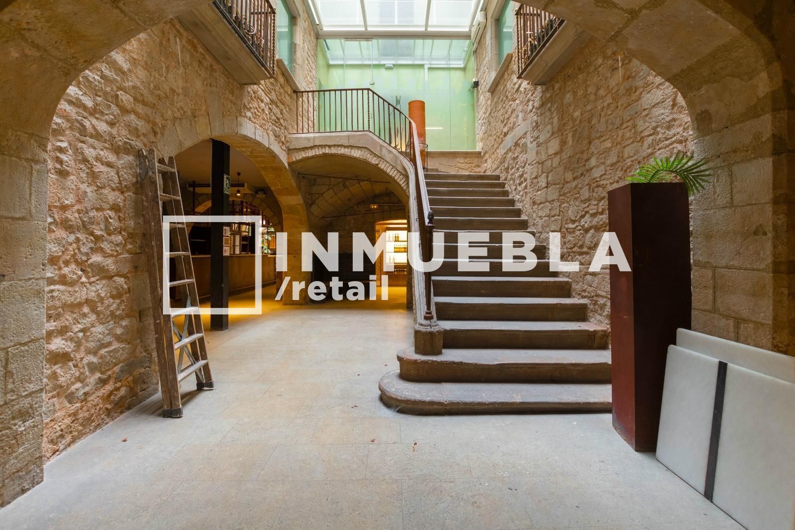 Premises to rent in  Barcelona Capital  with Air Conditioner and Alarm