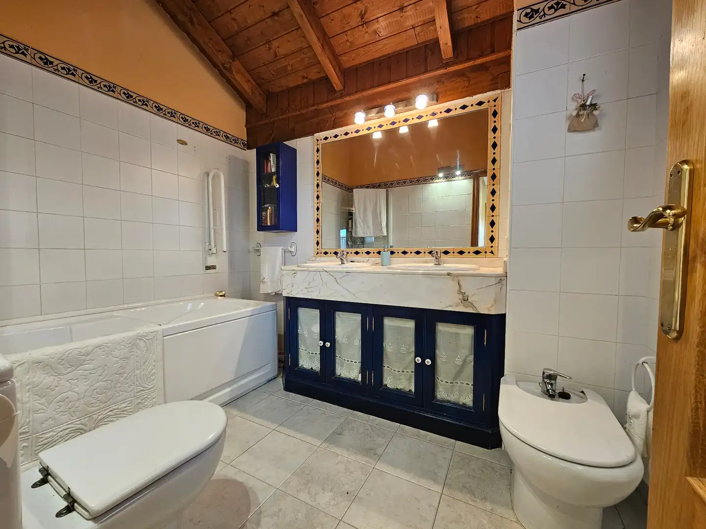 Chalet con jardín en venta en Etxabarri Ibiña Entitatea, imagen 12