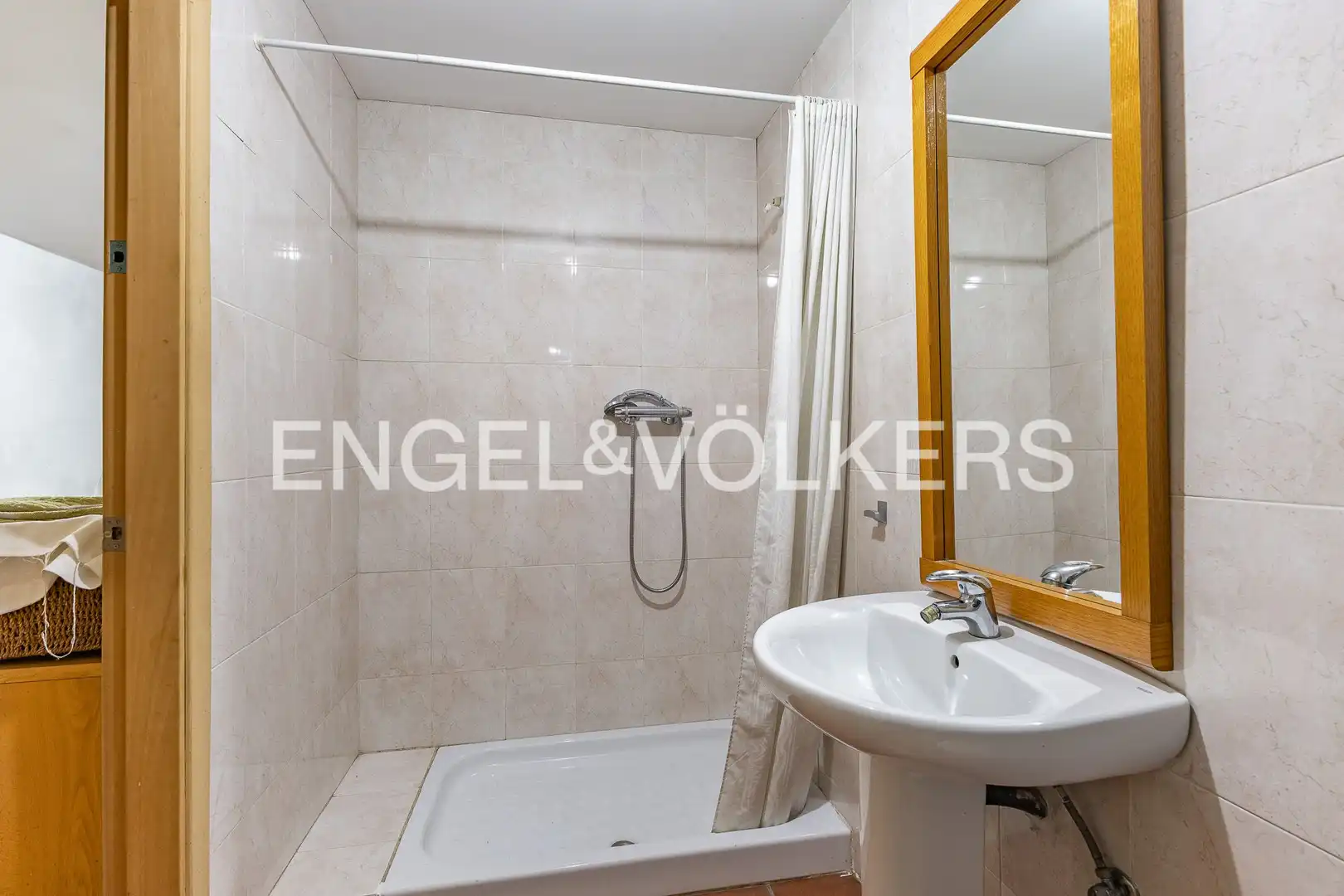 Baño de Casa o chalet en venta en Terrassa con Aire acondicionado, Calefacción y Jardín privado