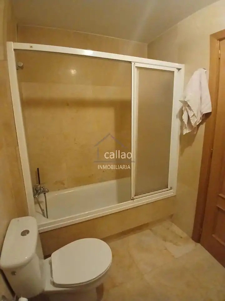 Wohnung zur Miete in Esteiro