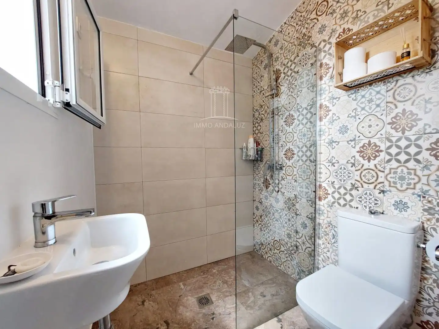 Bathroom of Detached homes for sale in Alcalá de los Gazules  with Heating