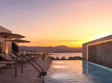 Apartament amb piscina en venda a El Pinillo