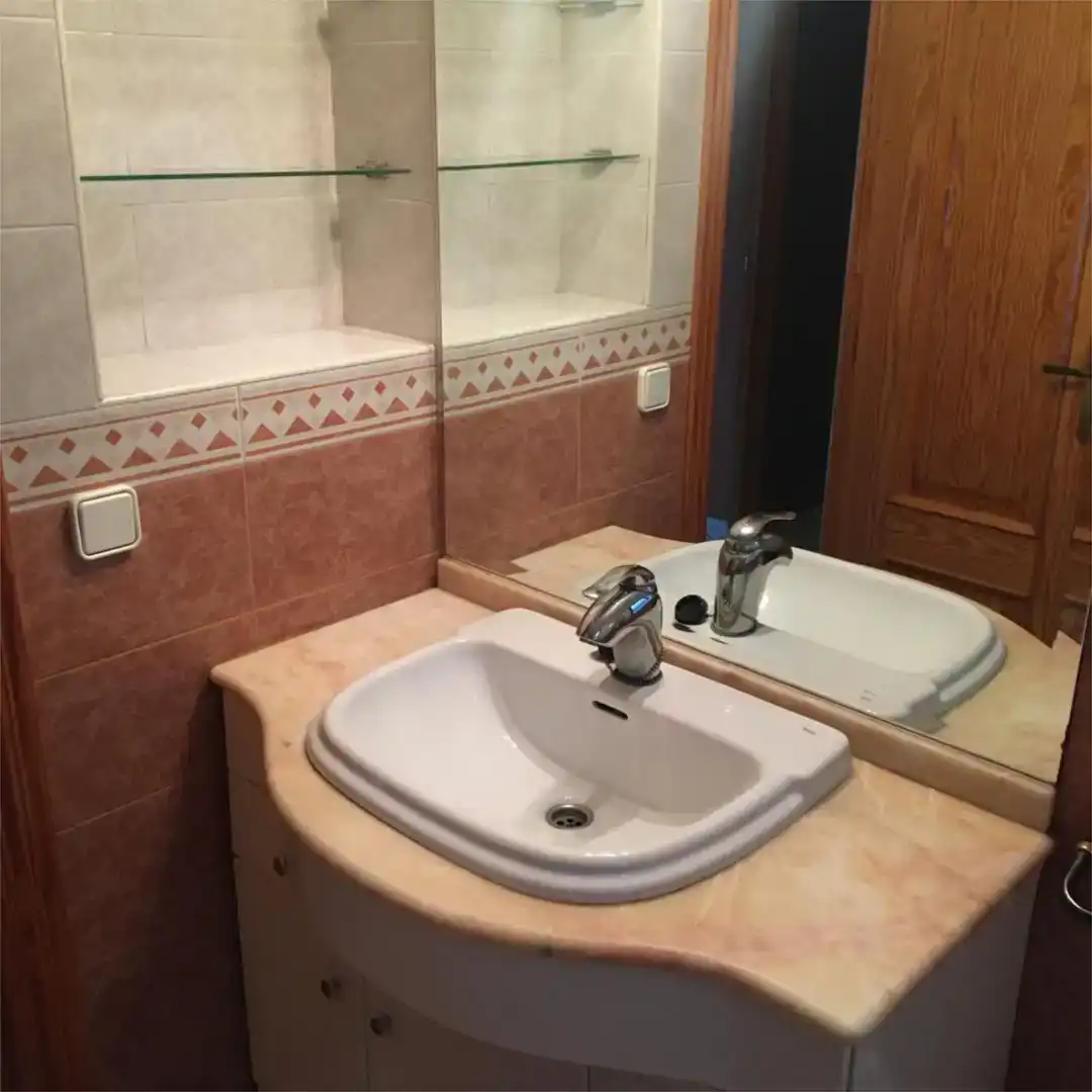Bany de Pis en venda en Alicante / Alacant amb Aire condicionat i Balcó