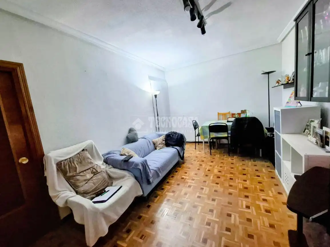 Sala de estar de Piso en venta en Madrid con Calefacción y Terraza