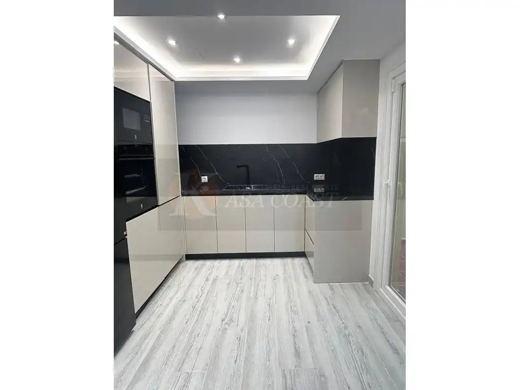 Flat with terrace for sale in Las Lagunas, imagen 9