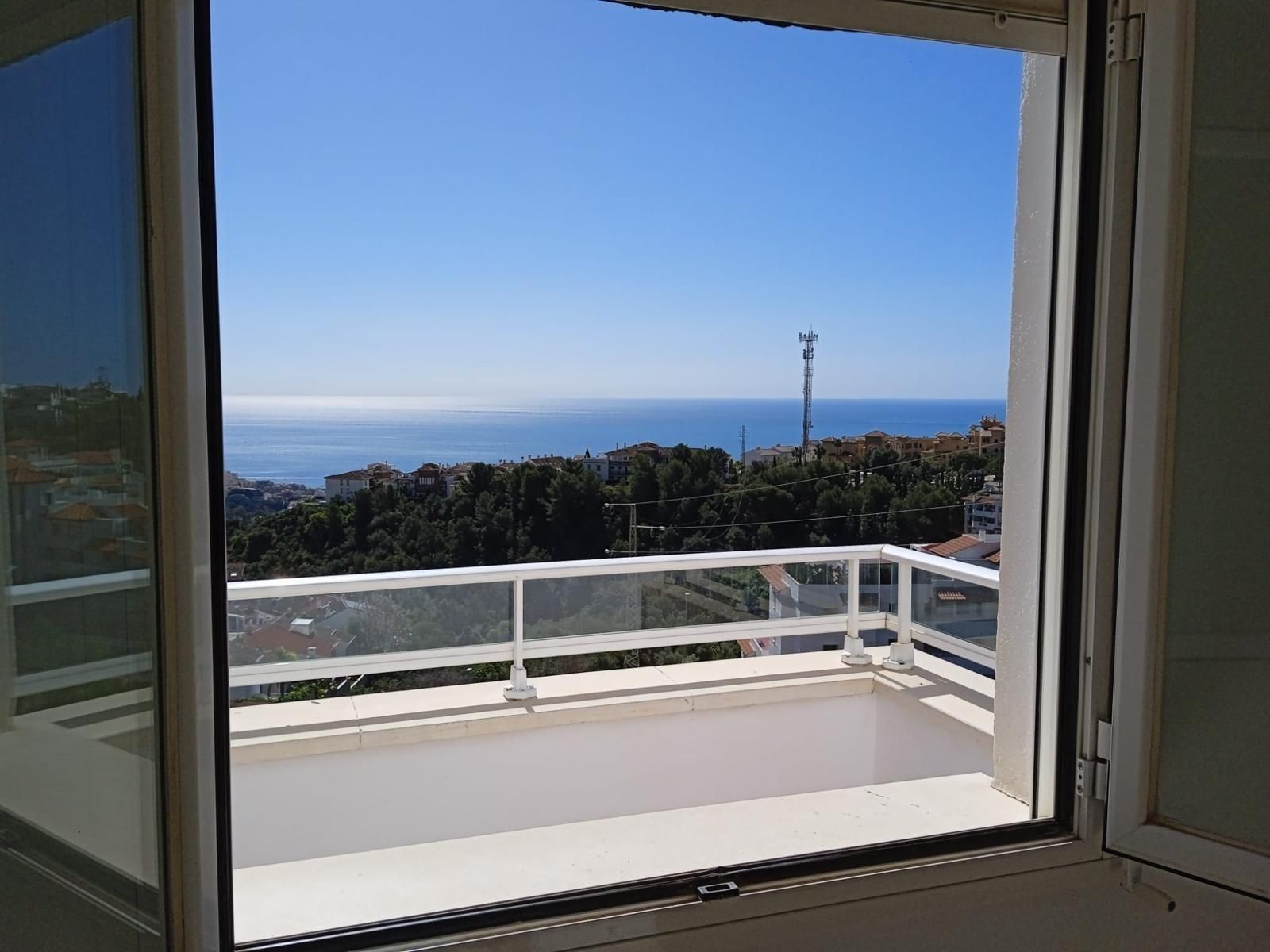 Exterior view of Flat to rent in Benalmádena  with Private garden, Terrace and Community pool