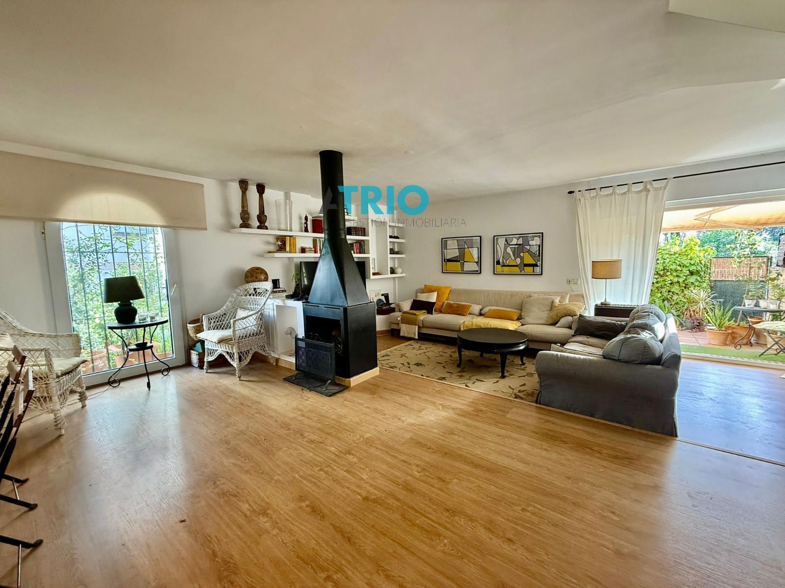 Living room of Duplex for sale in  Palma de Mallorca  with Heating, Private garden and Terrace