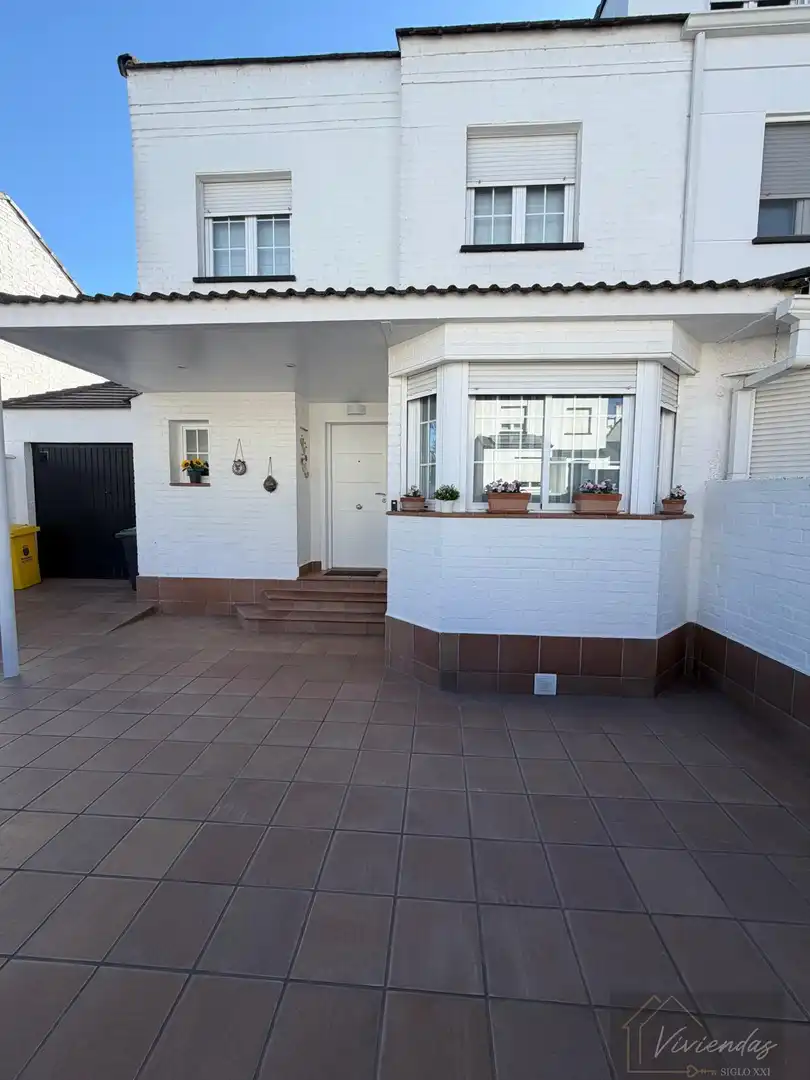 Houses for sale in Boadilla del Monte  with Air Conditioner, Heating and Terrace