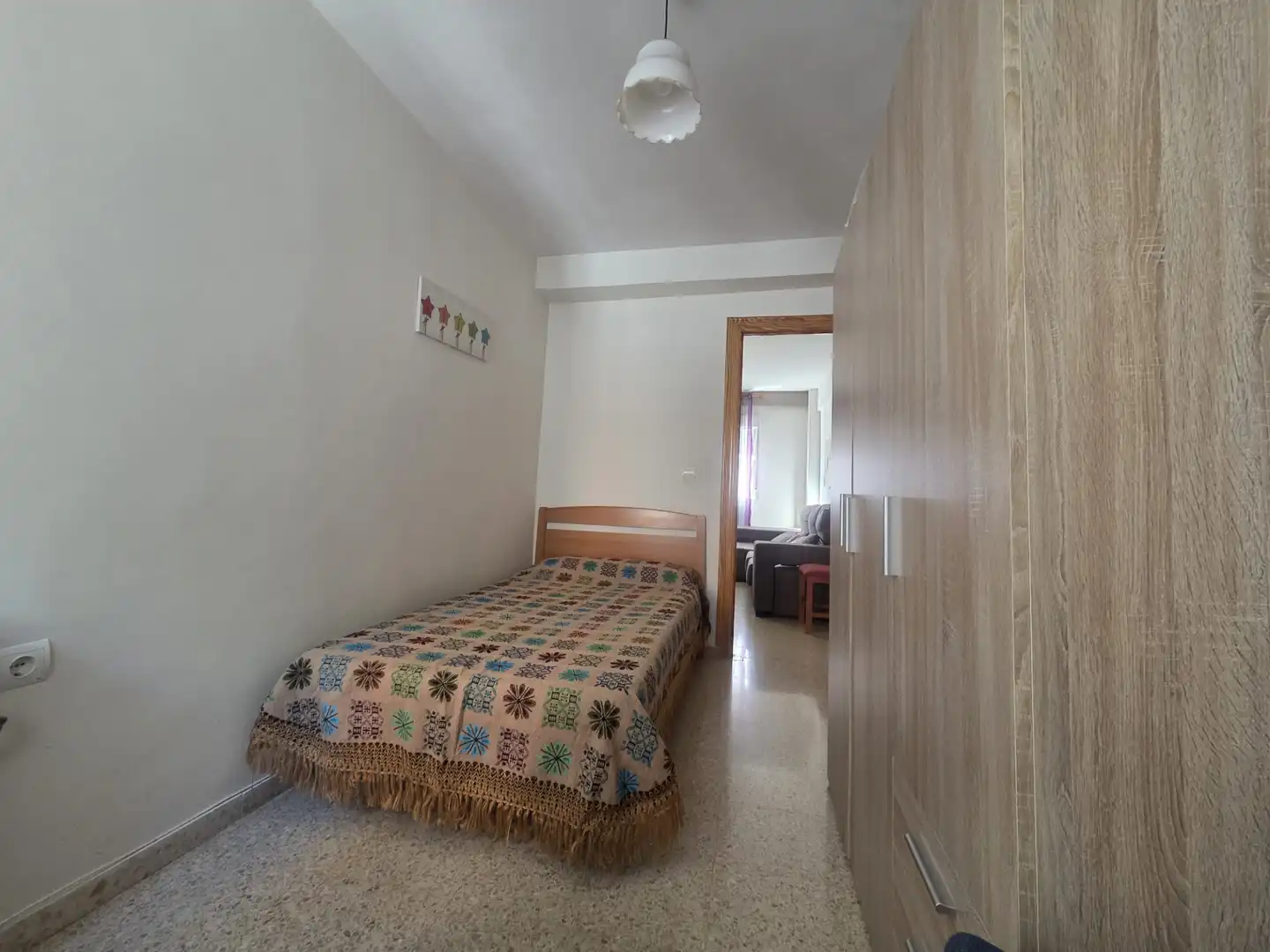 Habitación de Piso de alquiler en Granada con Aire acondicionado, Calefacción y Amueblado