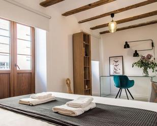 Bedroom of Flat to rent in  Barcelona Capital  with Air Conditioner