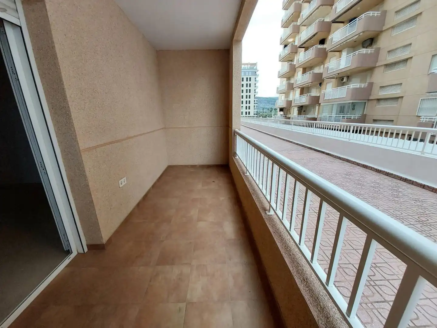 Apartments for sale in Maritimo Mediterraneo, 53, Playa Morro de Gos
