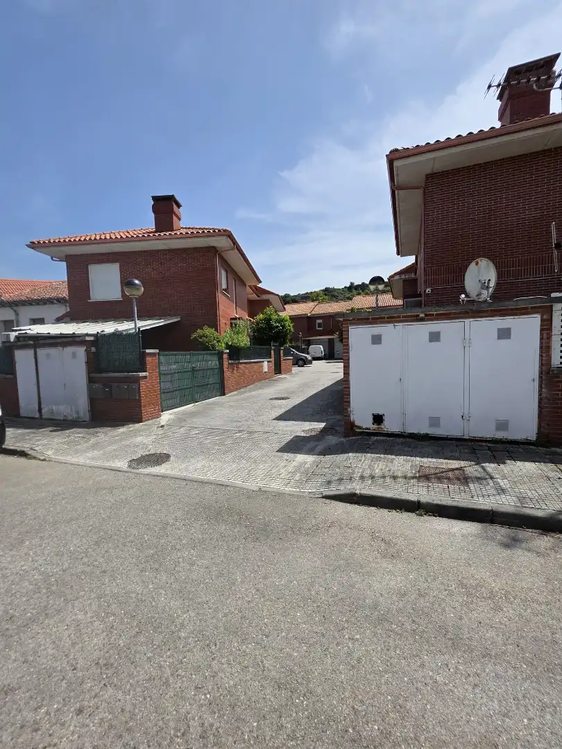 Terraced house with terrace for sale in Barrio Villapresente, imagen 10