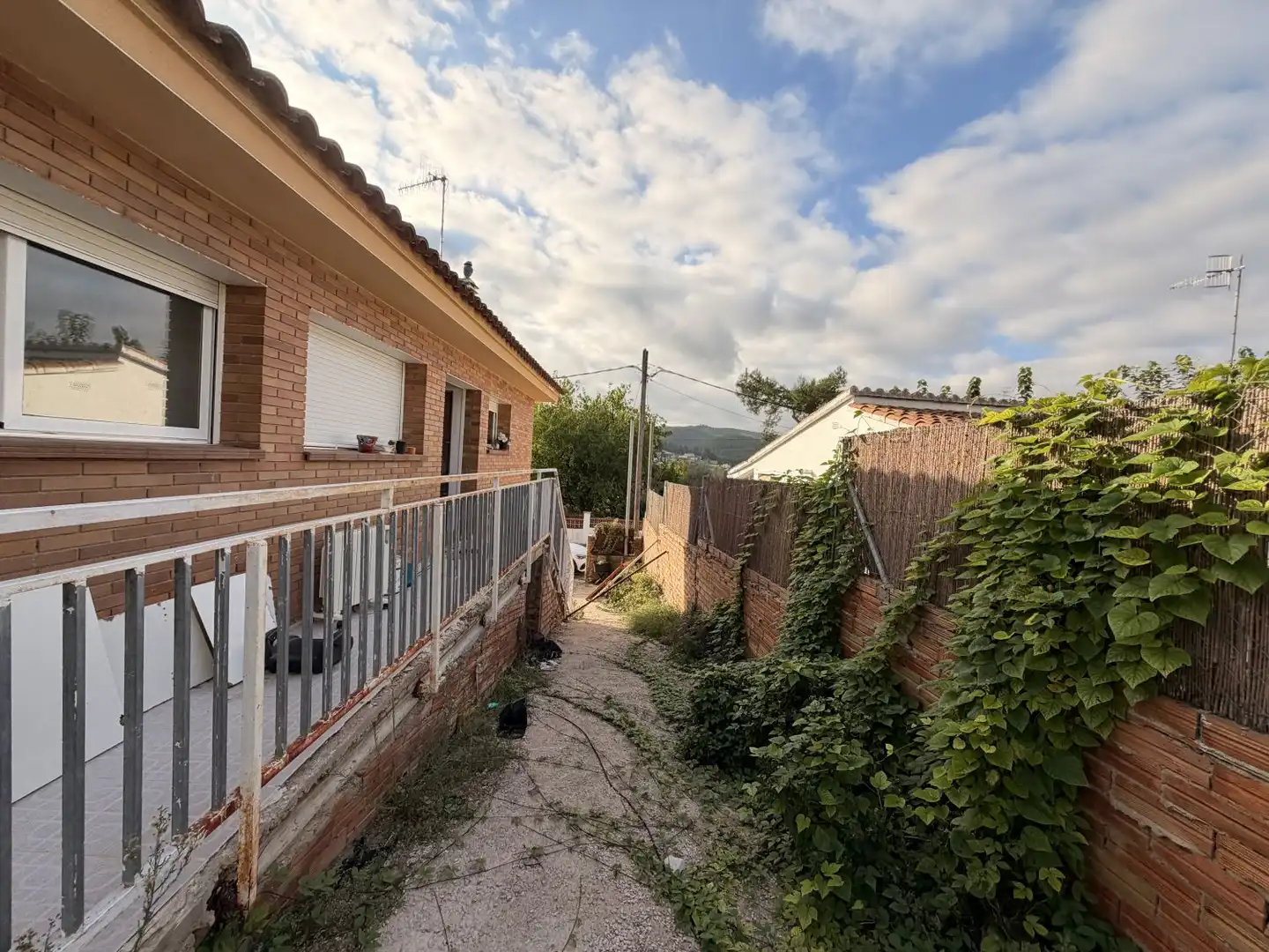 Vista exterior de Casa o chalet en venta en La Bisbal del Penedès