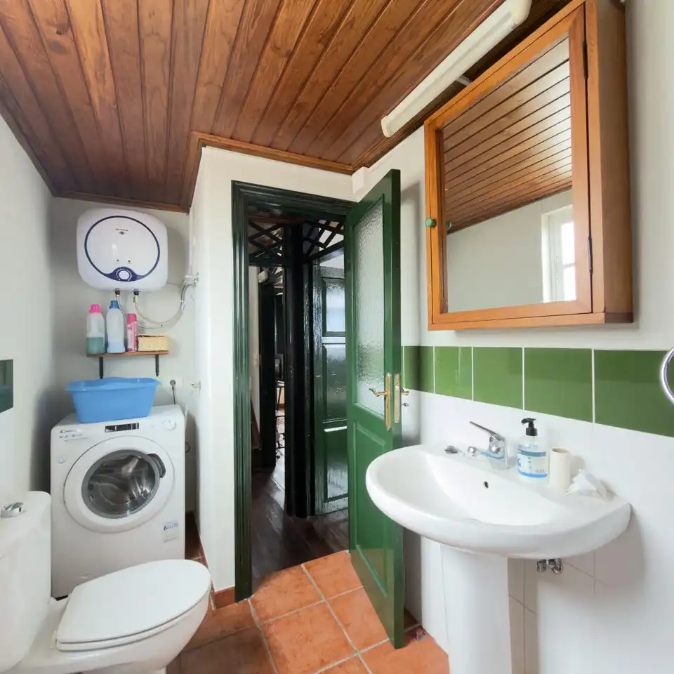 Bathroom of Houses for sale in Santa Cruz de la Palma