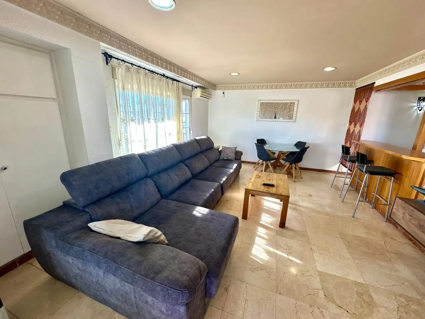 Sala de estar de Ático en venta en Elche / Elx con Terraza, Amueblado y Balcón