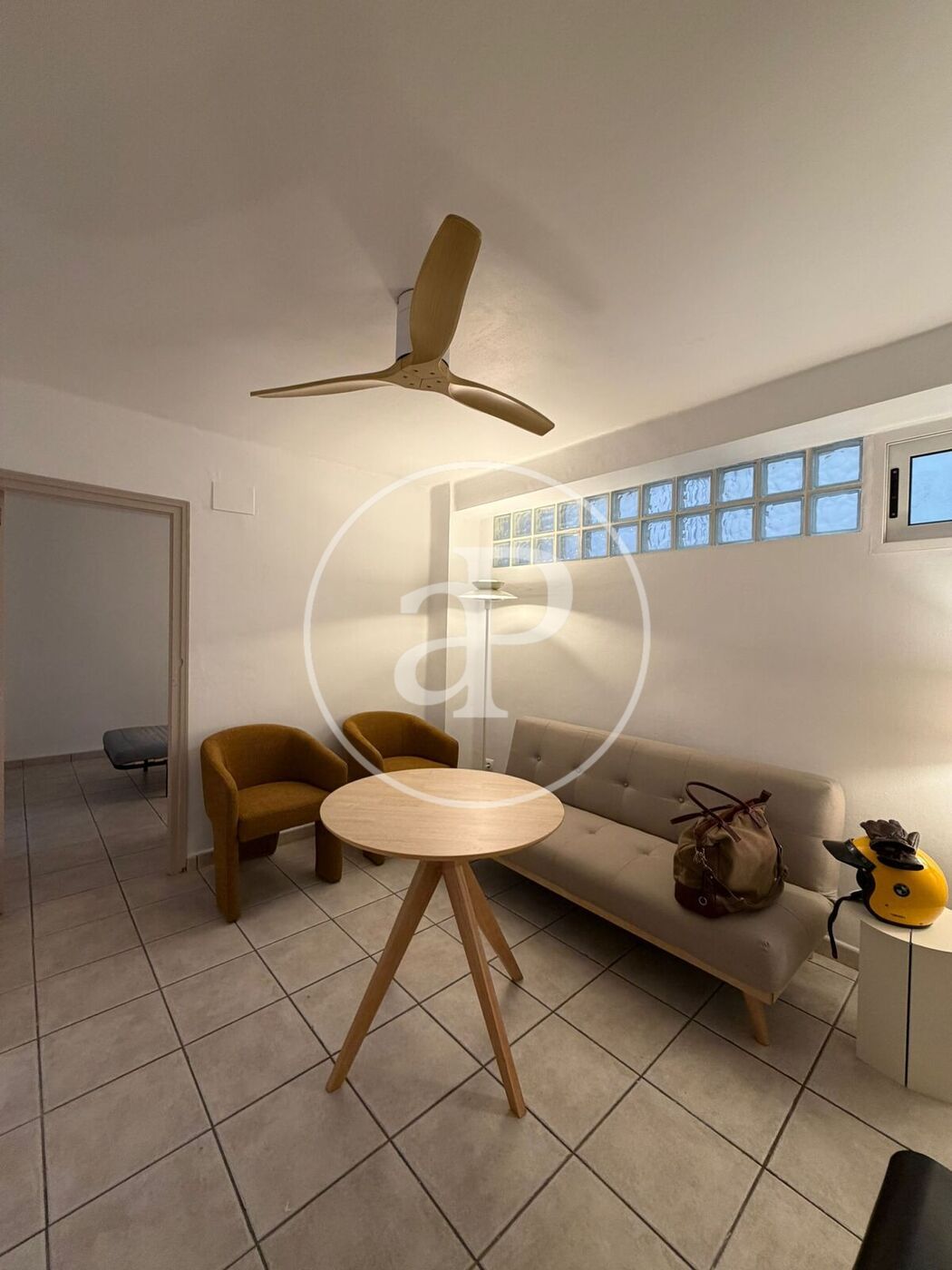 Vista exterior de Pis de lloguer en  Valencia Capital amb Calefacció i Moblat