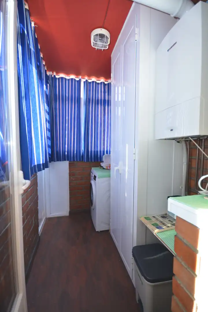 Bedroom of Flat for sale in Madrid  with Terrace, Oven and Washing machine