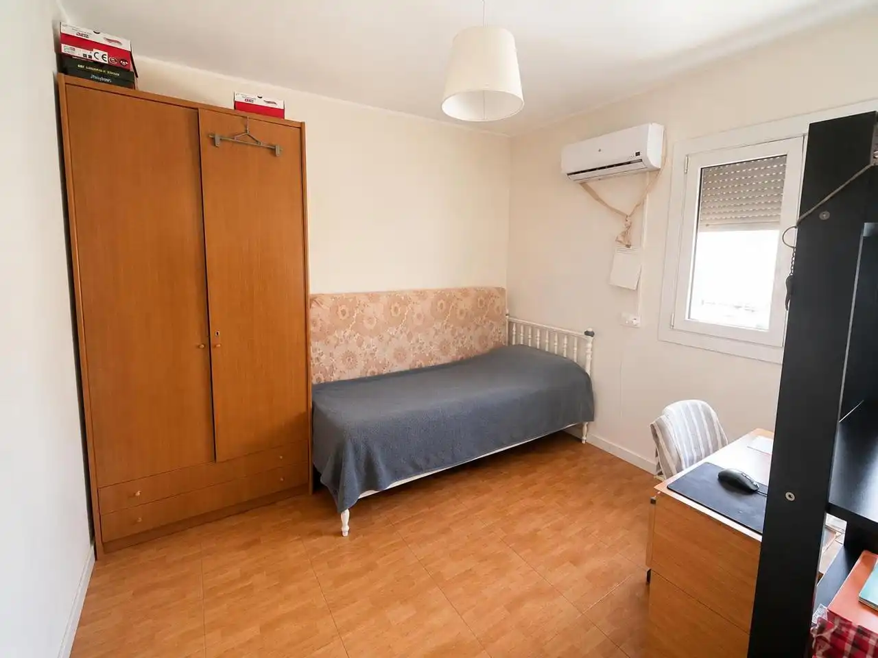 Dormitori de Casa o xalet en venda en Castillo del Romeral - Juan Grande