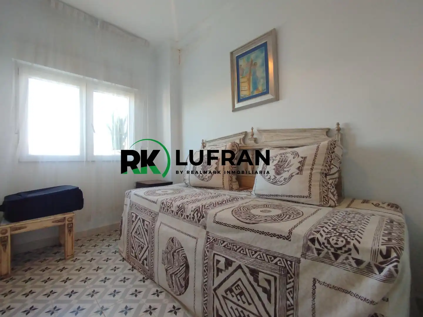 Habitación de Piso en venta en Alicante / Alacant con Aire acondicionado y Balcón