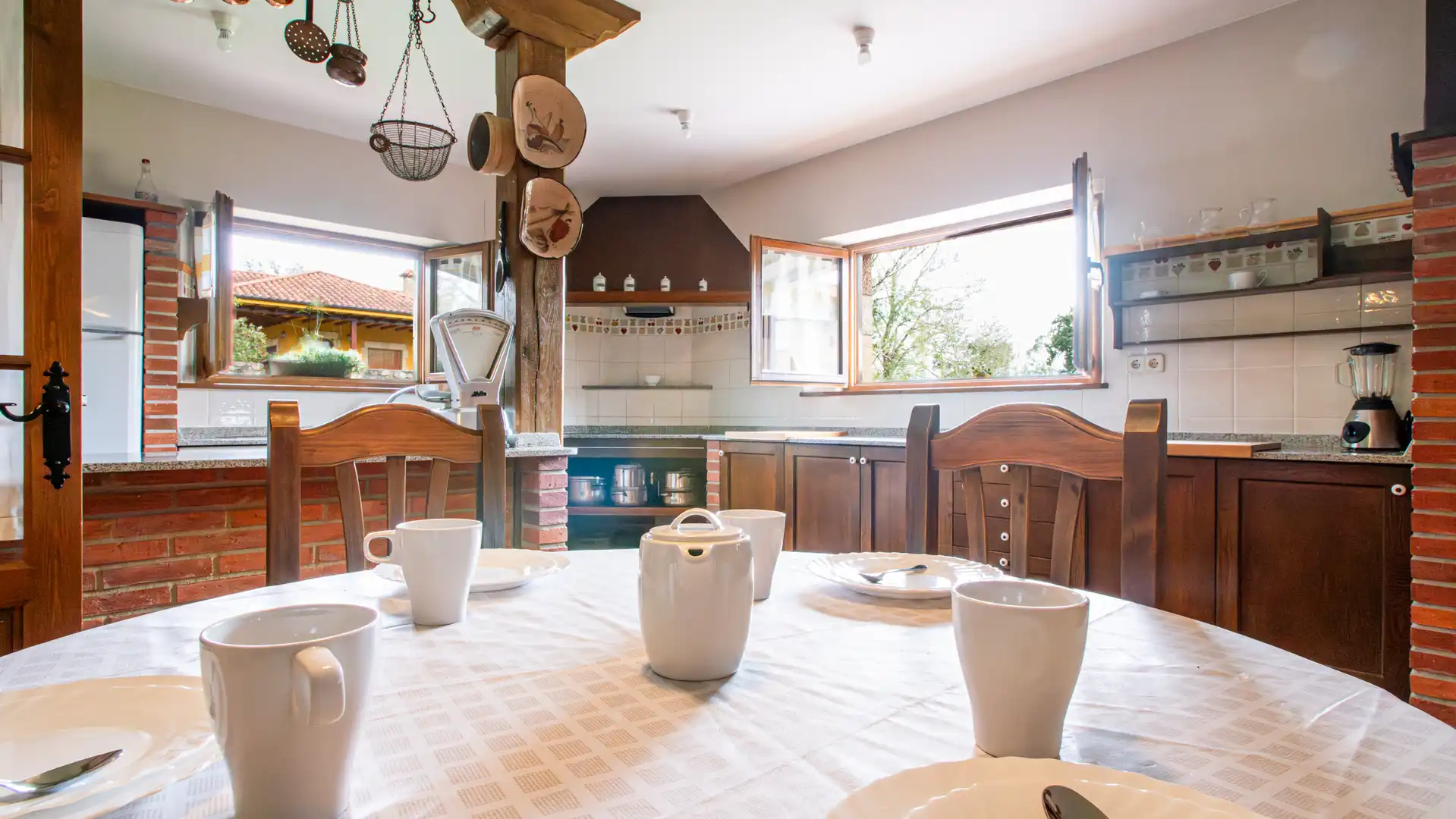 Cocina de Casa o chalet en venta en Villafufre con Jardín privado y Amueblado