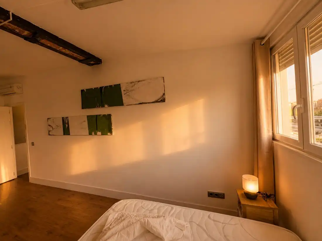 Bedroom of Attic for rent in Madrid  with Air Conditioner, Heating and Parquet flooring