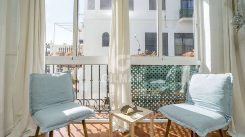 Descubre tu refugio perfecto en la Costa del SolEste encantador apartamento en el corazón del puerto de La Duquesa te ofrece una e