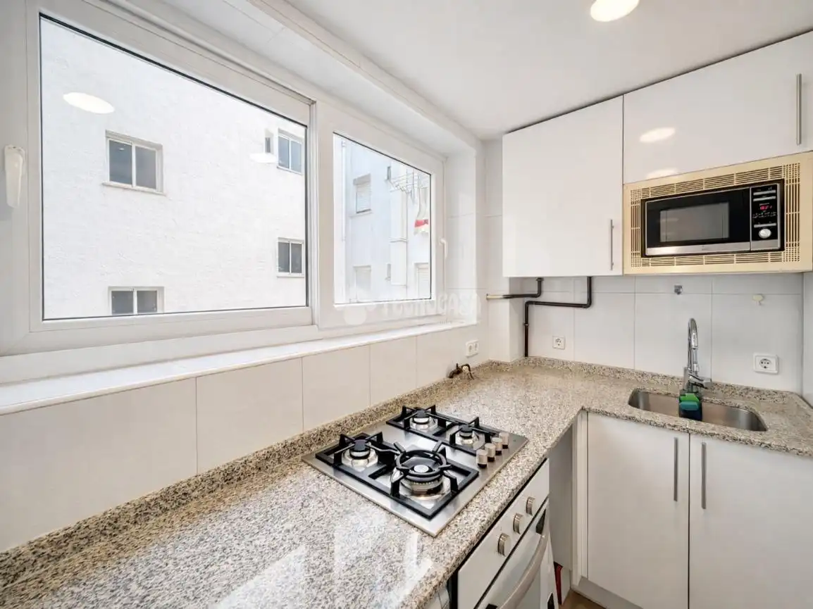 Küche von Wohnung zum Verkauf in Madrid