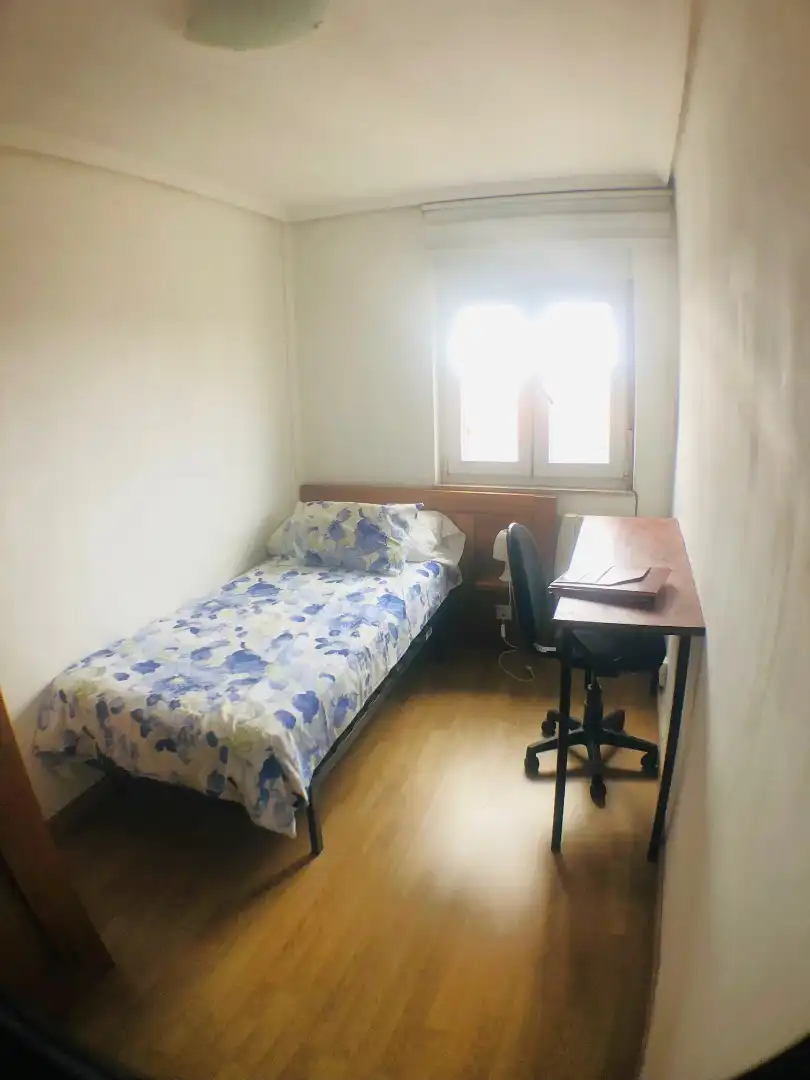 Schlafzimmer von Wohnung zum Verkauf in Santander mit Terrasse und Möbliert
