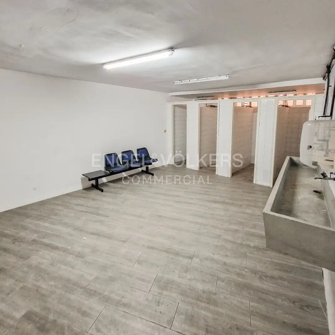 Nau industrial de lloguer en Sant Boi de Llobregat
