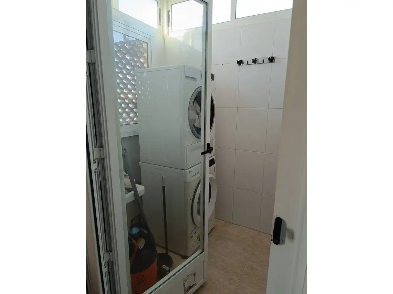 Baño de Piso en venta en El Ejido con Aire acondicionado, Calefacción y Terraza