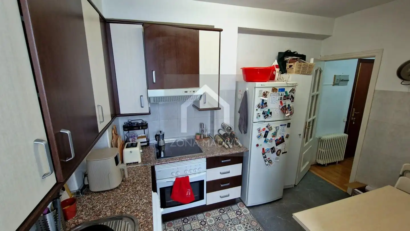 Kitchen of Flat for sale in Madrid  with Furnished