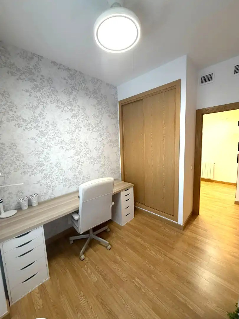 Habitación de Piso en venta en Oeste